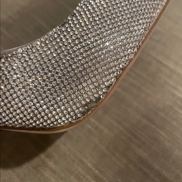 Steve Madden Rhinestone Pump - Picture 11 of 14